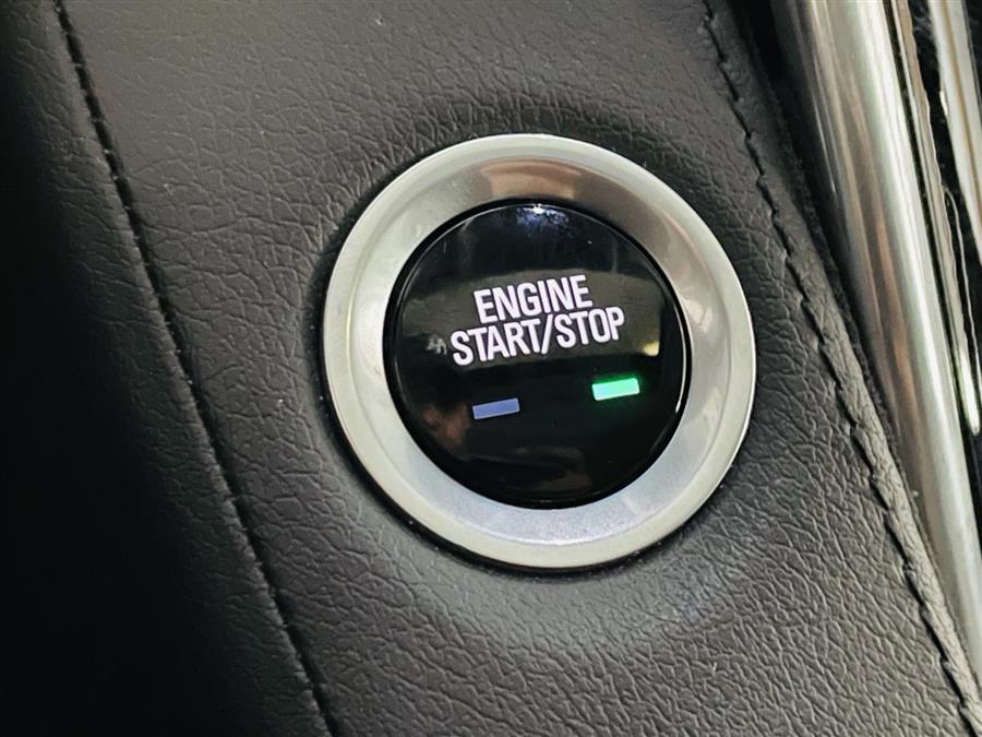 Used Cadillac Escalade ESV 4WD 4dr Luxury 2019 | Northshore Motors. Syosset , New York Used Cadillac Escalade ESV 4WD 4dr Luxury 2019 | Northshore Motors. Syosset , New York