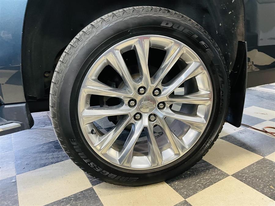 Used Cadillac Escalade ESV 4WD 4dr Luxury 2019 | Northshore Motors. Syosset , New York Used Cadillac Escalade ESV 4WD 4dr Luxury 2019 | Northshore Motors. Syosset , New York