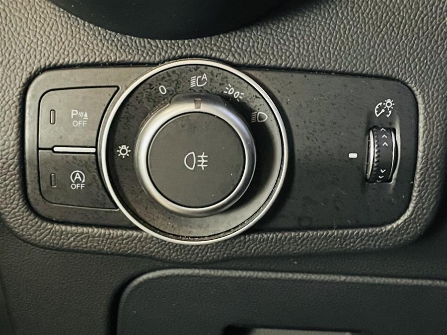 2019 Alfa Romeo Stelvio Ti AWD, available for sale in Syosset, New York | Gold Coast Motors of Syosset. Syosset, New York 2019 Alfa Romeo Stelvio Ti AWD, available for sale in Syosset, New York | Gold Coast Motors of Syosset. Syosset, New York