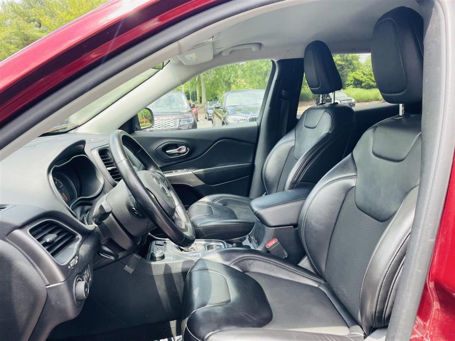 Used Jeep Cherokee Latitude Plus 4x4 2019 | Northshore Motors. Syosset , New York Used Jeep Cherokee Latitude Plus 4x4 2019 | Northshore Motors. Syosset , New York