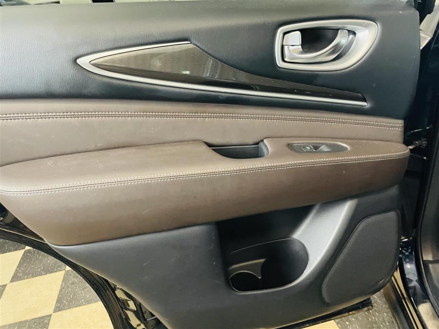 2019 INFINITI QX60 2019.5 LUXE AWD, available for sale in Syosset, New York | Gold Coast Motors of Syosset. Syosset, New York 2019 INFINITI QX60 2019.5 LUXE AWD, available for sale in Syosset, New York | Gold Coast Motors of Syosset. Syosset, New York