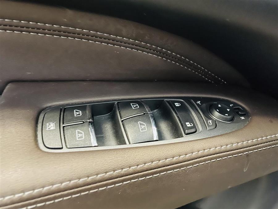 2019 INFINITI QX60 2019.5 LUXE AWD, available for sale in Syosset, New York | Gold Coast Motors of Syosset. Syosset, New York 2019 INFINITI QX60 2019.5 LUXE AWD, available for sale in Syosset, New York | Gold Coast Motors of Syosset. Syosset, New York