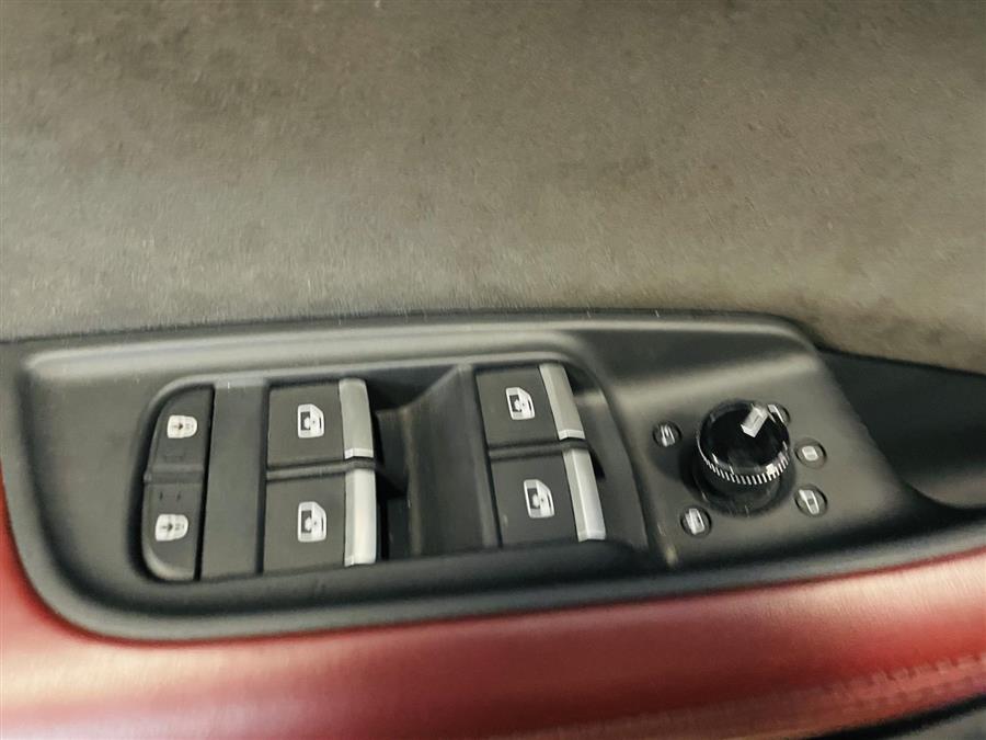 Used Audi SQ8 Prestige 4.0 TFSI quattro 2020 | Northshore Motors. Syosset , New York Used Audi SQ8 Prestige 4.0 TFSI quattro 2020 | Northshore Motors. Syosset , New York