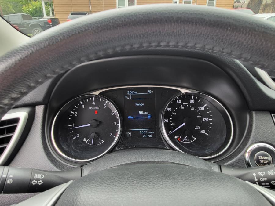 Used Nissan Rogue AWD 4dr SL 2016 | Champion Used Auto Sales 2. Newark , New Jersey Used Nissan Rogue AWD 4dr SL 2016 | Champion Used Auto Sales 2. Newark , New Jersey