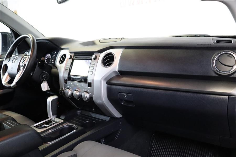 Used Toyota Tundra CREWMAX SR5 2018 | Fast Track Motors. Paterson, New Jersey Used Toyota Tundra CREWMAX SR5 2018 | Fast Track Motors. Paterson, New Jersey