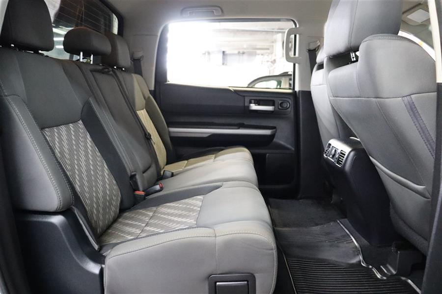 Used Toyota Tundra CREWMAX SR5 2018 | Fast Track Motors. Paterson, New Jersey Used Toyota Tundra CREWMAX SR5 2018 | Fast Track Motors. Paterson, New Jersey