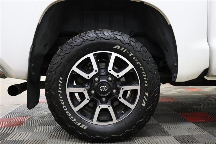 Used Toyota Tundra CREWMAX SR5 2018 | Fast Track Motors. Paterson, New Jersey Used Toyota Tundra CREWMAX SR5 2018 | Fast Track Motors. Paterson, New Jersey