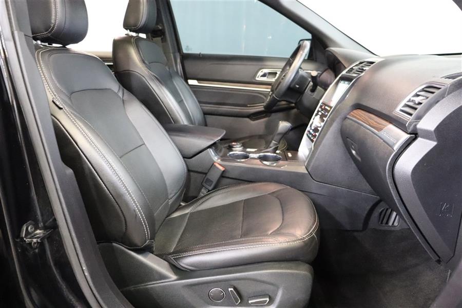 Used Ford Explorer LIMITED 2018 | Fast Track Motors. Paterson, New Jersey Used Ford Explorer LIMITED 2018 | Fast Track Motors. Paterson, New Jersey