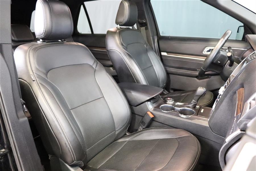 Used Ford Explorer LIMITED 2018 | Fast Track Motors. Paterson, New Jersey Used Ford Explorer LIMITED 2018 | Fast Track Motors. Paterson, New Jersey