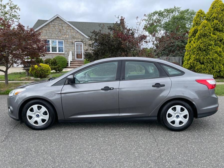 2014 Ford Focus 4dr Sdn S, available for sale in Copiague, New York | Great Deal Motors. Copiague, New York