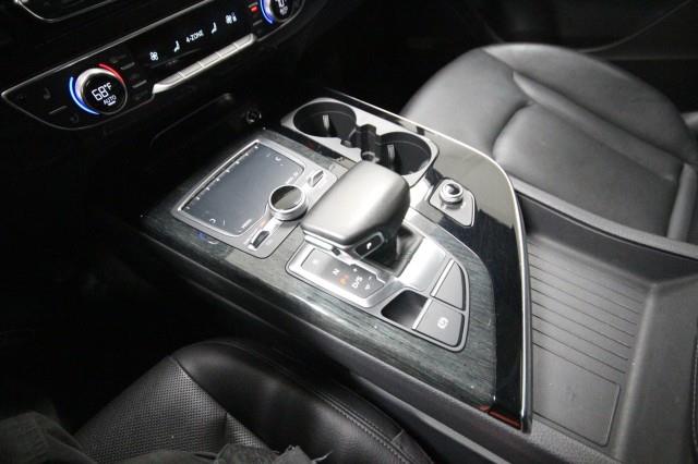 Used Audi Q7 quattro Premium Plus w/ Navi, RES & 360cam 2017 | Car Revolution. Maple Shade, New Jersey Used Audi Q7 quattro Premium Plus w/ Navi, RES & 360cam 2017 | Car Revolution. Maple Shade, New Jersey