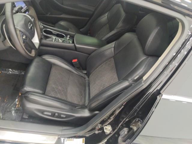 Used Nissan Maxima SR w/ Navi & rearCam 2017 | Car Revolution. Maple Shade, New Jersey Used Nissan Maxima SR w/ Navi & rearCam 2017 | Car Revolution. Maple Shade, New Jersey