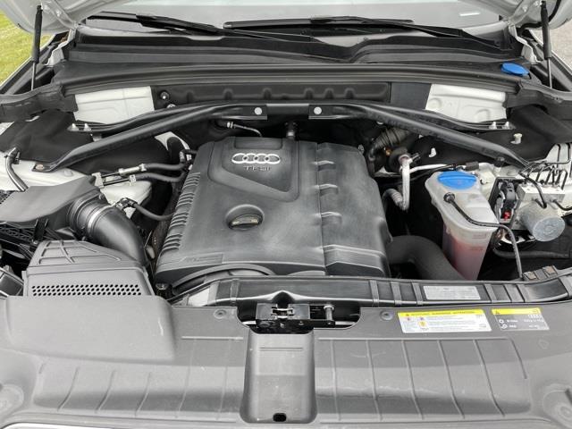 Used Audi Q5 2.0T Premium Plus 2017 | Sullivan Automotive Group. Avon, Connecticut