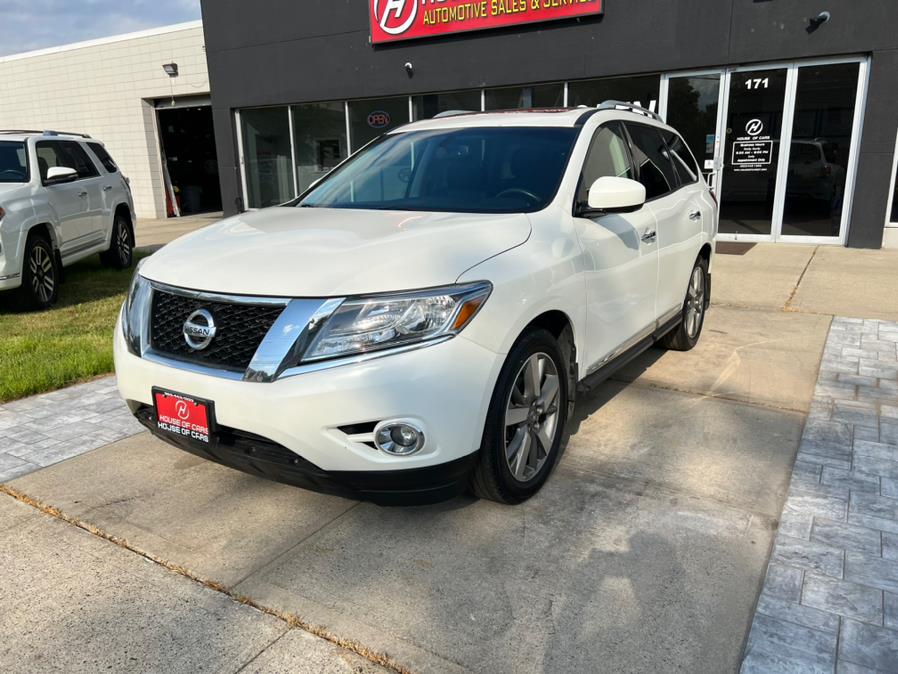 2015 Nissan Pathfinder Platinum 4WD, available for sale in Meriden, Connecticut | House of Cars CT. Meriden, Connecticut