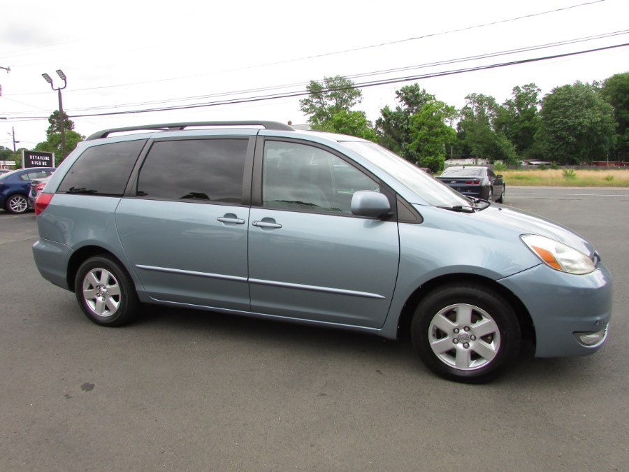 2005 Toyota Sienna 5dr XLE FWD 7-Passenger, available for sale in East Windsor, Connecticut | United Auto Sales of E Windsor, Inc. East Windsor, Connecticut 2005 Toyota Sienna 5dr XLE FWD 7-Passenger, available for sale in East Windsor, Connecticut | United Auto Sales of E Windsor, Inc. East Windsor, Connecticut