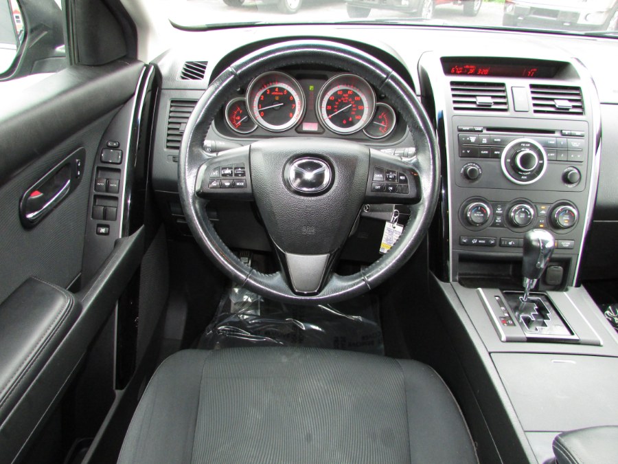 2011 Mazda CX-9 AWD 4dr Sport, available for sale in East Windsor, Connecticut | United Auto Sales of E Windsor, Inc. East Windsor, Connecticut 2011 Mazda CX-9 AWD 4dr Sport, available for sale in East Windsor, Connecticut | United Auto Sales of E Windsor, Inc. East Windsor, Connecticut