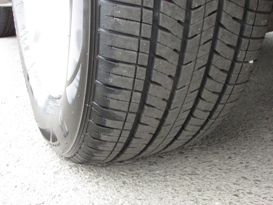 2011 Mazda CX-9 AWD 4dr Sport, available for sale in East Windsor, Connecticut | United Auto Sales of E Windsor, Inc. East Windsor, Connecticut 2011 Mazda CX-9 AWD 4dr Sport, available for sale in East Windsor, Connecticut | United Auto Sales of E Windsor, Inc. East Windsor, Connecticut