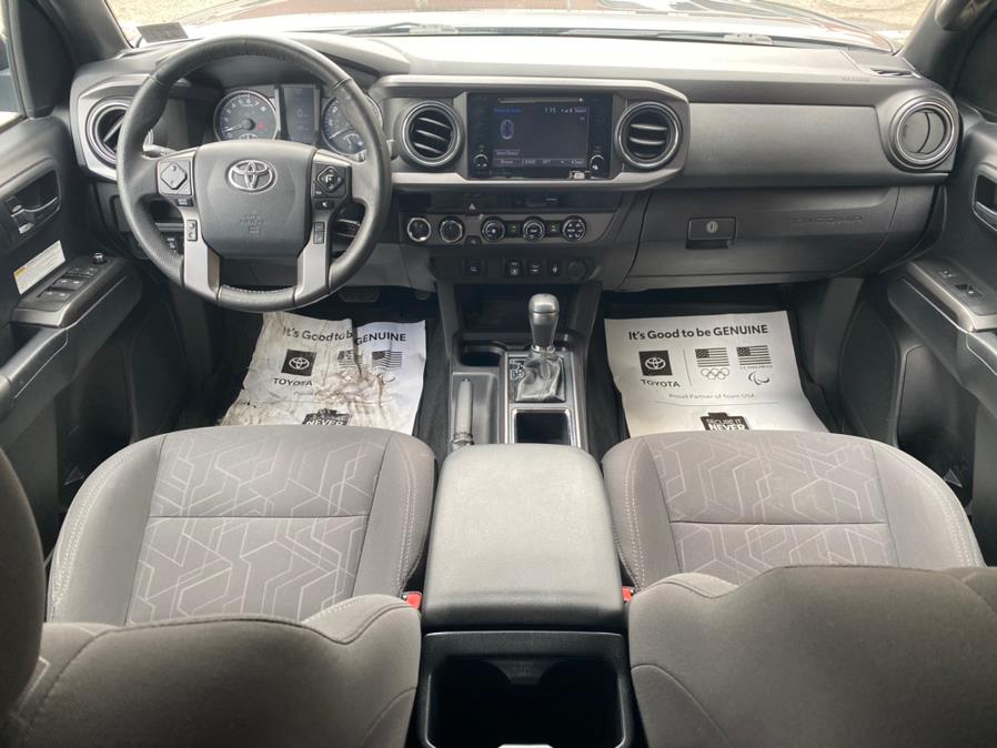 Used Toyota Tacoma SR5 Double Cab 5'' Bed V6 4x4 AT (Natl) 2018 | Champion Auto Sales. Newark, New Jersey