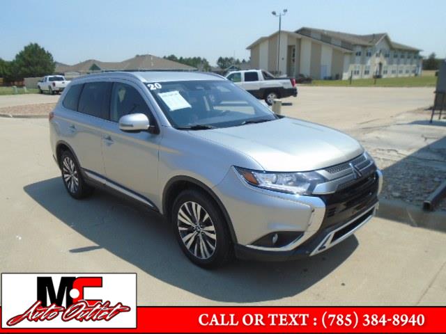 Used Mitsubishi Outlander SEL S-AWC 2020 | M C Auto Outlet Inc. Colby, Kansas