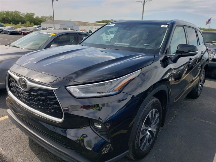 2021 Toyota Highlander XLE AWD 4dr SUV, available for sale in Woodside, New York | SJ Motors. Woodside, New York
