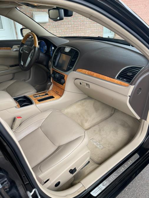 2013 Chrysler 300 4dr Sdn 300C AWD, available for sale in New Britain, Connecticut | Supreme Automotive. New Britain, Connecticut 2013 Chrysler 300 4dr Sdn 300C AWD, available for sale in New Britain, Connecticut | Supreme Automotive. New Britain, Connecticut