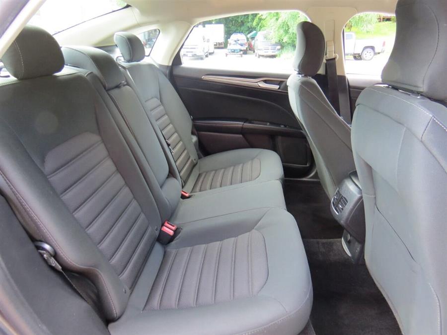 Used Ford Fusion SE 4dr Sedan 2018 | Lake City Exports Inc. Auburn, Maine Used Ford Fusion SE 4dr Sedan 2018 | Lake City Exports Inc. Auburn, Maine