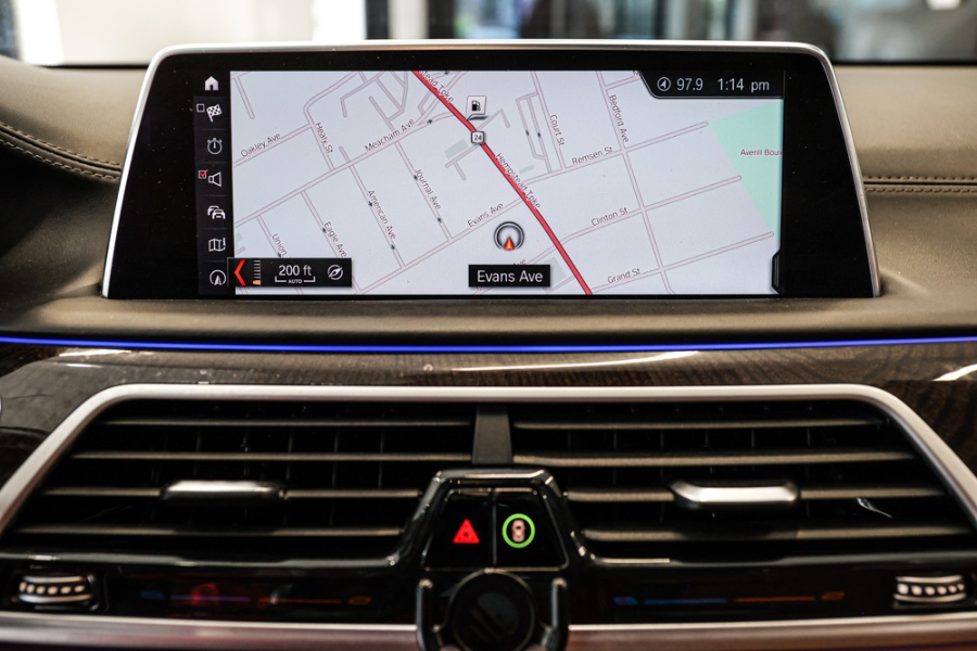 Used BMW 7 Series 750i xDrive Sedan 2019 | 26 Motors Long Island. ELMONT, New York Used BMW 7 Series 750i xDrive Sedan 2019 | 26 Motors Long Island. ELMONT, New York