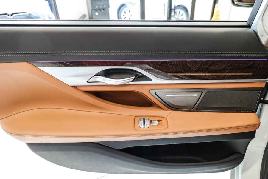 Used BMW 7 Series 750i xDrive Sedan 2019 | 26 Motors Long Island. ELMONT, New York Used BMW 7 Series 750i xDrive Sedan 2019 | 26 Motors Long Island. ELMONT, New York