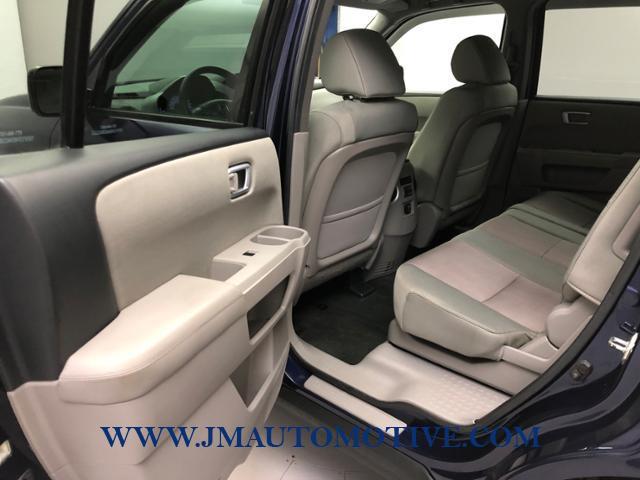 2013 Honda Pilot 4WD 4dr EX, available for sale in Naugatuck, Connecticut | J&M Automotive Sls&Svc LLC. Naugatuck, Connecticut 2013 Honda Pilot 4WD 4dr EX, available for sale in Naugatuck, Connecticut | J&M Automotive Sls&Svc LLC. Naugatuck, Connecticut