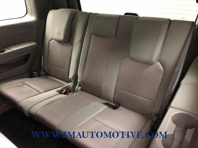 2013 Honda Pilot 4WD 4dr EX, available for sale in Naugatuck, Connecticut | J&M Automotive Sls&Svc LLC. Naugatuck, Connecticut 2013 Honda Pilot 4WD 4dr EX, available for sale in Naugatuck, Connecticut | J&M Automotive Sls&Svc LLC. Naugatuck, Connecticut