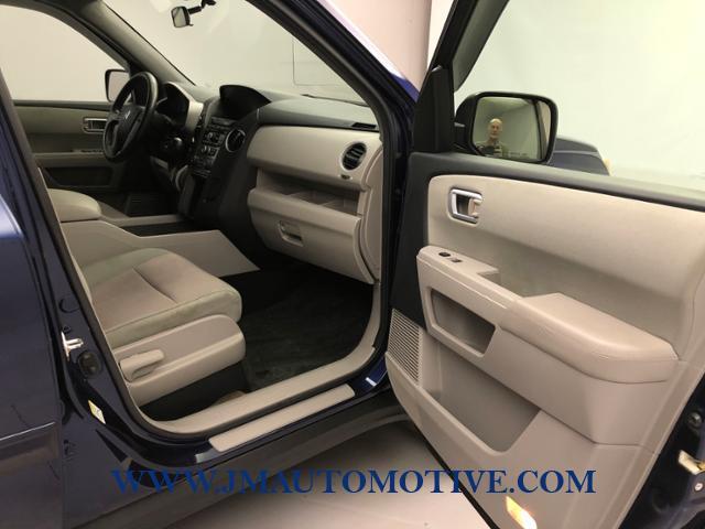 2013 Honda Pilot 4WD 4dr EX, available for sale in Naugatuck, Connecticut | J&M Automotive Sls&Svc LLC. Naugatuck, Connecticut 2013 Honda Pilot 4WD 4dr EX, available for sale in Naugatuck, Connecticut | J&M Automotive Sls&Svc LLC. Naugatuck, Connecticut