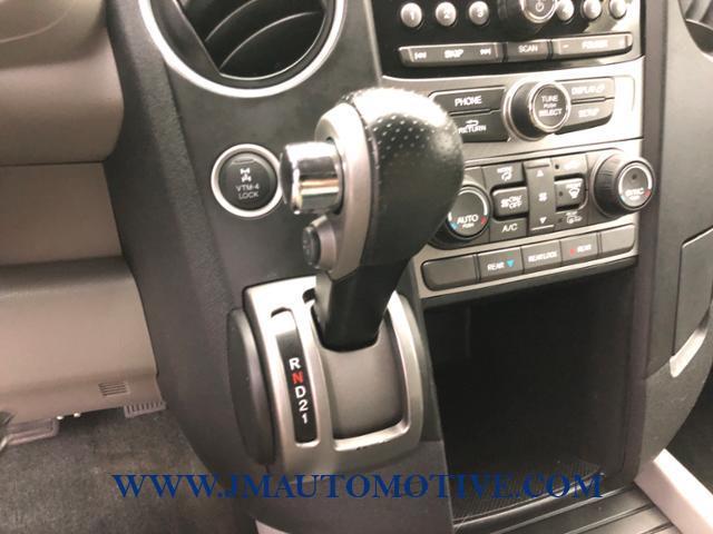 2013 Honda Pilot 4WD 4dr EX, available for sale in Naugatuck, Connecticut | J&M Automotive Sls&Svc LLC. Naugatuck, Connecticut 2013 Honda Pilot 4WD 4dr EX, available for sale in Naugatuck, Connecticut | J&M Automotive Sls&Svc LLC. Naugatuck, Connecticut