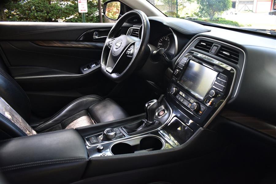 2017 Nissan Maxima 3.5 Platinum, available for sale in Great Neck, New York | Camy Cars. Great Neck, New York 2017 Nissan Maxima 3.5 Platinum, available for sale in Great Neck, New York | Camy Cars. Great Neck, New York