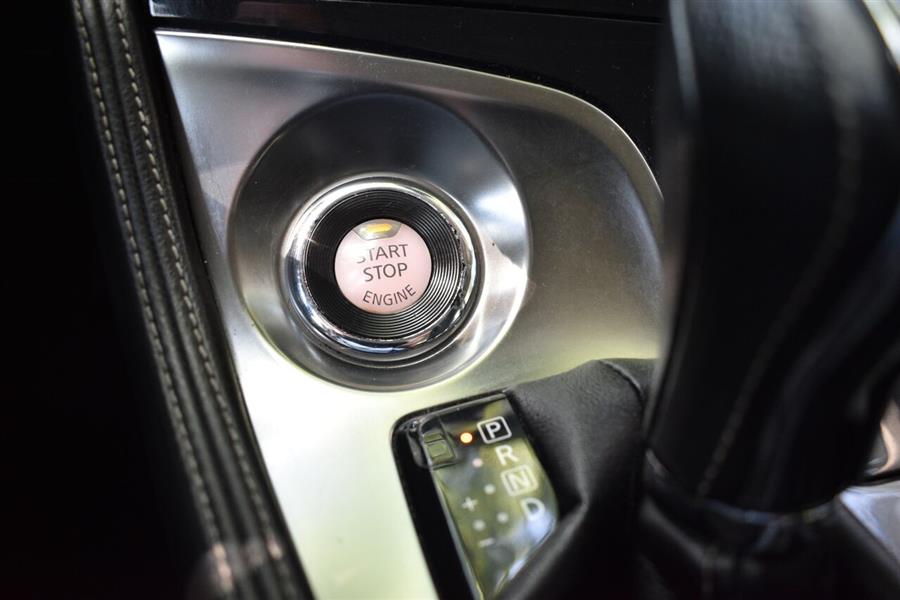 2017 Nissan Maxima 3.5 Platinum, available for sale in Great Neck, New York | Camy Cars. Great Neck, New York 2017 Nissan Maxima 3.5 Platinum, available for sale in Great Neck, New York | Camy Cars. Great Neck, New York