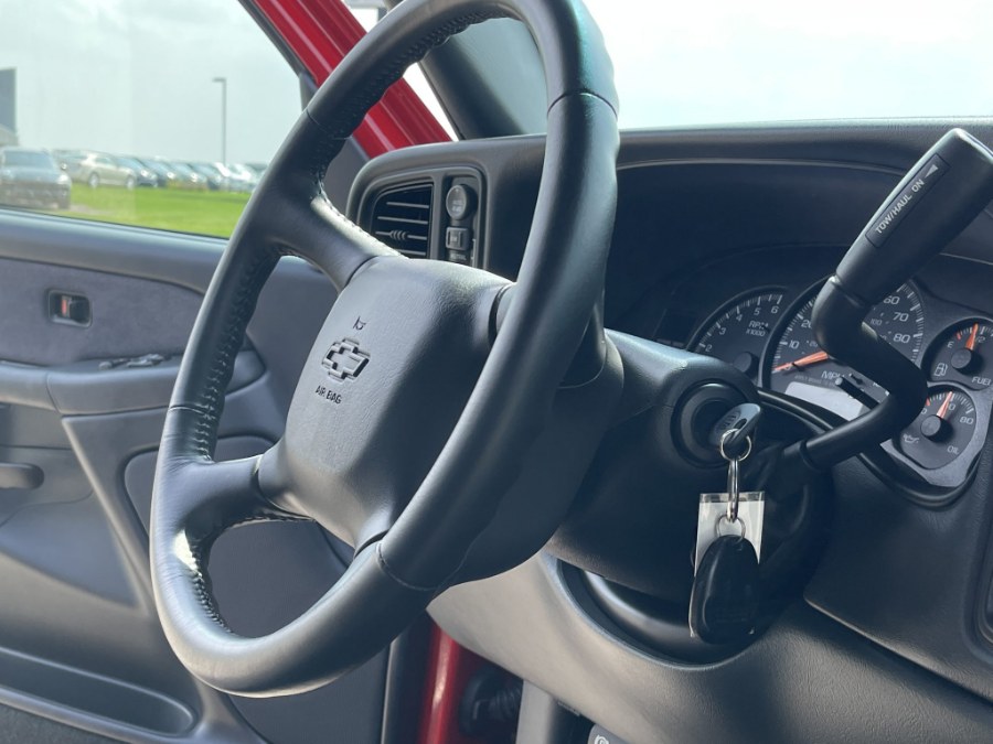 Used Chevrolet Silverado 1500 Ext Cab 157.5" WB 4WD LS 2002 | Geneva Motor Cars. Darien, Wisconsin Used Chevrolet Silverado 1500 Ext Cab 157.5" WB 4WD LS 2002 | Geneva Motor Cars. Darien, Wisconsin