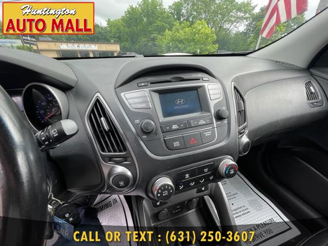 2015 Hyundai Tucson AWD 4dr SE, available for sale in Huntington Station, New York | Huntington Auto Mall. Huntington Station, New York 2015 Hyundai Tucson AWD 4dr SE, available for sale in Huntington Station, New York | Huntington Auto Mall. Huntington Station, New York