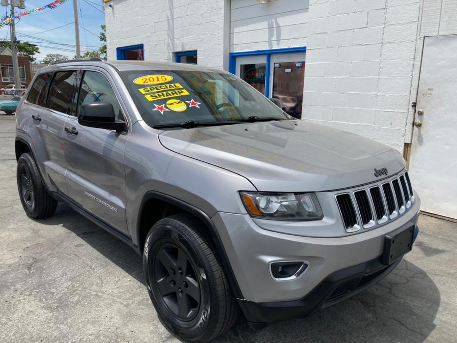 Used Jeep Grand Cherokee 4WD 4dr Altitude 2015 | Affordable Motors Inc. Bridgeport, Connecticut Used Jeep Grand Cherokee 4WD 4dr Altitude 2015 | Affordable Motors Inc. Bridgeport, Connecticut