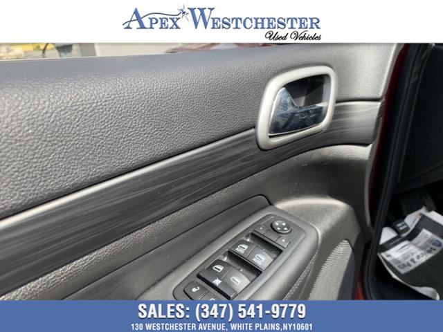 Used Jeep Grand Cherokee Laredo 2020 | Apex Westchester Used Vehicles. White Plains, New York Used Jeep Grand Cherokee Laredo 2020 | Apex Westchester Used Vehicles. White Plains, New York