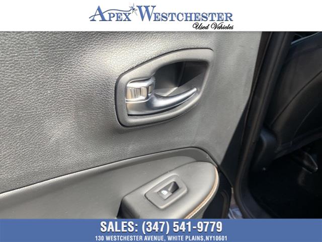 Used Jeep Compass Latitude 2019 | Apex Westchester Used Vehicles. White Plains, New York Used Jeep Compass Latitude 2019 | Apex Westchester Used Vehicles. White Plains, New York