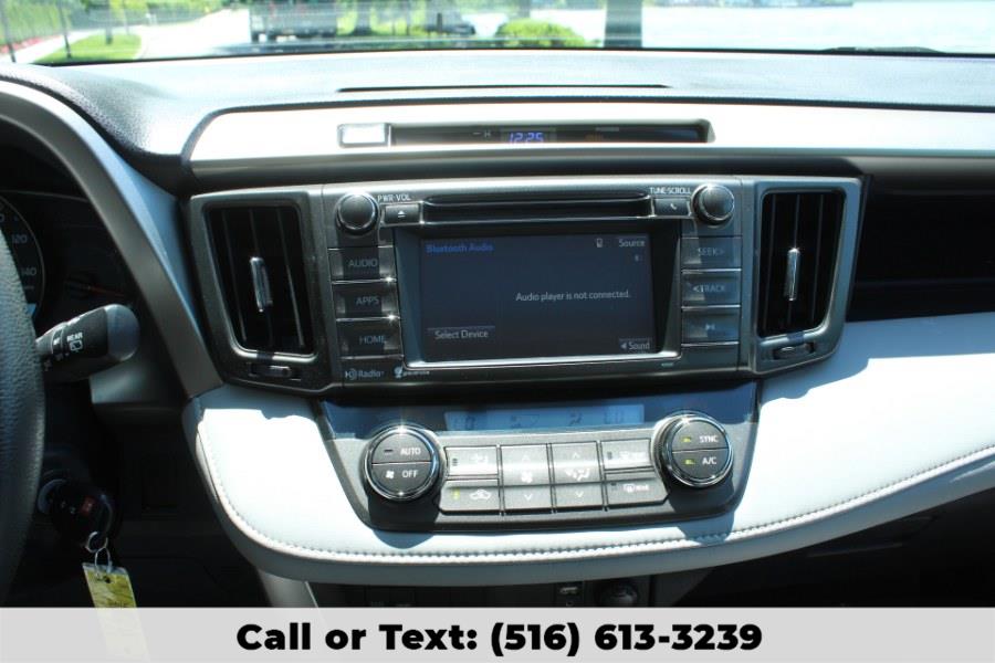 2015 Toyota RAV4 AWD 4dr XLE, available for sale in Great Neck, New York | Great Neck Car Buyers & Sellers. Great Neck, New York 2015 Toyota RAV4 AWD 4dr XLE, available for sale in Great Neck, New York | Great Neck Car Buyers & Sellers. Great Neck, New York