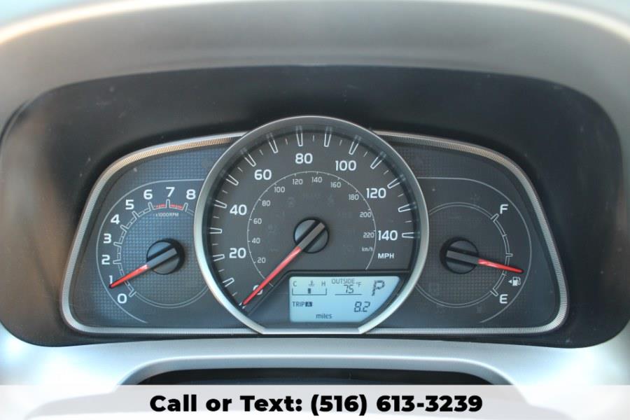 2015 Toyota RAV4 AWD 4dr XLE, available for sale in Great Neck, New York | Great Neck Car Buyers & Sellers. Great Neck, New York 2015 Toyota RAV4 AWD 4dr XLE, available for sale in Great Neck, New York | Great Neck Car Buyers & Sellers. Great Neck, New York
