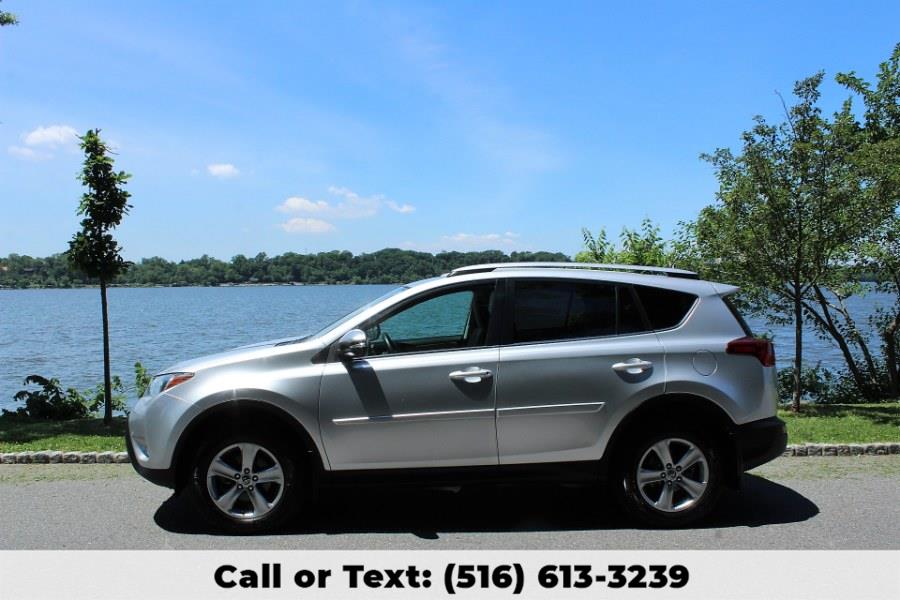 2015 Toyota RAV4 AWD 4dr XLE, available for sale in Great Neck, New York | Great Neck Car Buyers & Sellers. Great Neck, New York 2015 Toyota RAV4 AWD 4dr XLE, available for sale in Great Neck, New York | Great Neck Car Buyers & Sellers. Great Neck, New York