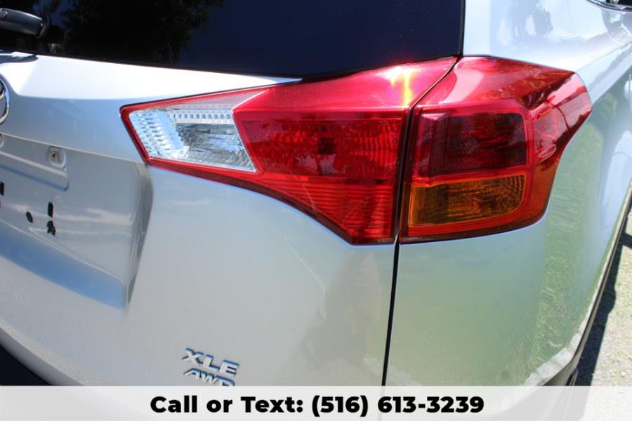 2015 Toyota RAV4 AWD 4dr XLE, available for sale in Great Neck, New York | Great Neck Car Buyers & Sellers. Great Neck, New York 2015 Toyota RAV4 AWD 4dr XLE, available for sale in Great Neck, New York | Great Neck Car Buyers & Sellers. Great Neck, New York