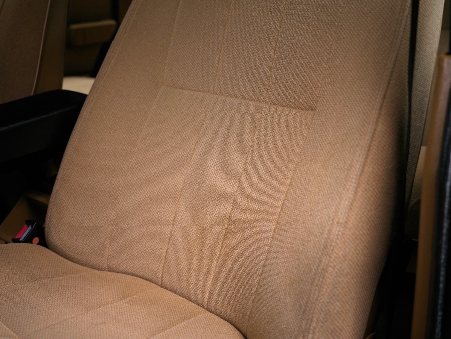 1992 Volvo 240 5dr Wagon Auto, available for sale in North Salem, New York | Meccanic Shop North Inc. North Salem, New York 1992 Volvo 240 5dr Wagon Auto, available for sale in North Salem, New York | Meccanic Shop North Inc. North Salem, New York