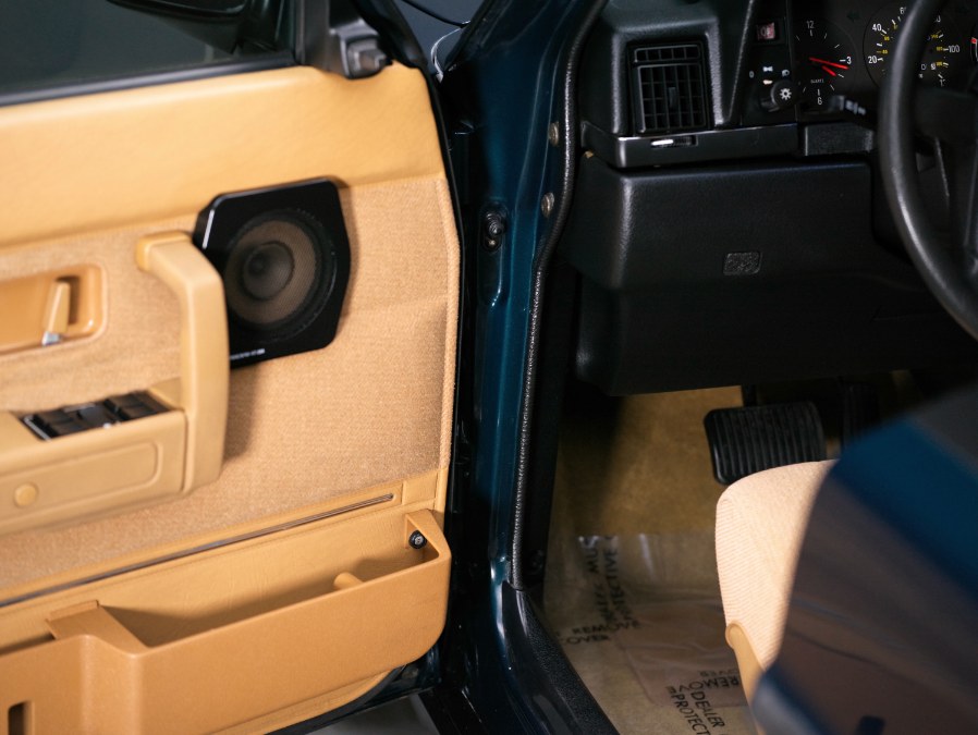 1992 Volvo 240 5dr Wagon Auto, available for sale in North Salem, New York | Meccanic Shop North Inc. North Salem, New York 1992 Volvo 240 5dr Wagon Auto, available for sale in North Salem, New York | Meccanic Shop North Inc. North Salem, New York