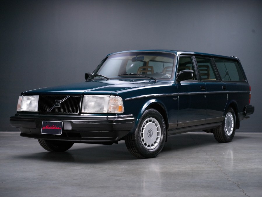 1992 Volvo 240 5dr Wagon Auto, available for sale in North Salem, New York | Meccanic Shop North Inc. North Salem, New York 1992 Volvo 240 5dr Wagon Auto, available for sale in North Salem, New York | Meccanic Shop North Inc. North Salem, New York