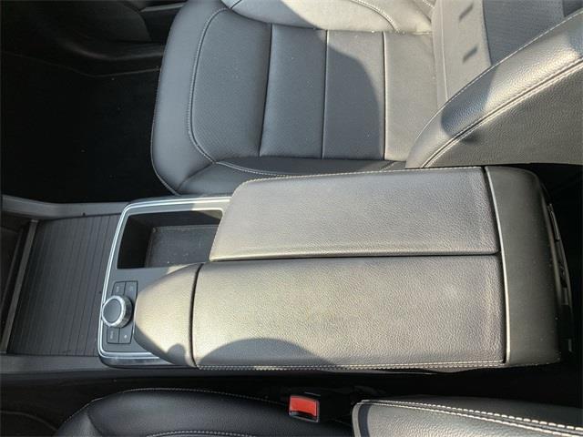 Used Mercedes-benz M-class ML 350 2014 | Wiz Leasing Inc. Stratford, Connecticut Used Mercedes-benz M-class ML 350 2014 | Wiz Leasing Inc. Stratford, Connecticut