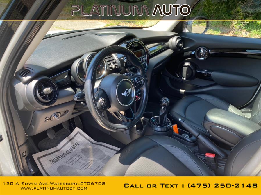 2016 MINI Cooper Hardtop 4 Door 4dr HB, available for sale in Waterbury, Connecticut | Platinum Auto Care. Waterbury, Connecticut 2016 MINI Cooper Hardtop 4 Door 4dr HB, available for sale in Waterbury, Connecticut | Platinum Auto Care. Waterbury, Connecticut