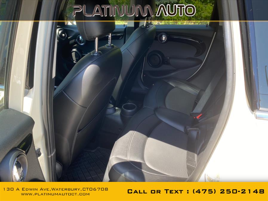 2016 MINI Cooper Hardtop 4 Door 4dr HB, available for sale in Waterbury, Connecticut | Platinum Auto Care. Waterbury, Connecticut 2016 MINI Cooper Hardtop 4 Door 4dr HB, available for sale in Waterbury, Connecticut | Platinum Auto Care. Waterbury, Connecticut
