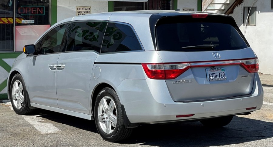 Used Honda Odyssey 5dr Touring Elite 2012 | Green Light Auto. Corona, California Used Honda Odyssey 5dr Touring Elite 2012 | Green Light Auto. Corona, California